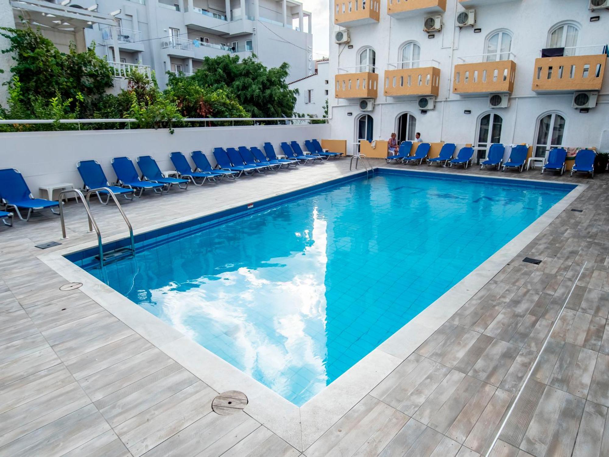 Pela Maria Hotel Hersonissos  Exterior foto